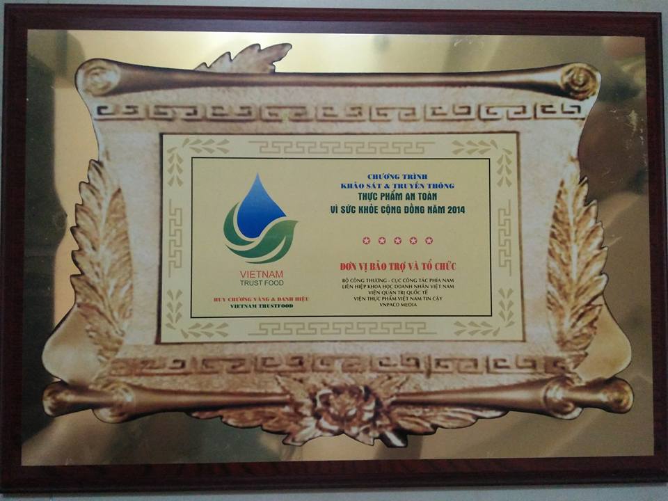 Bánh Phồng Sữa Được Huy Chương An Toàn Sức Khoẻ